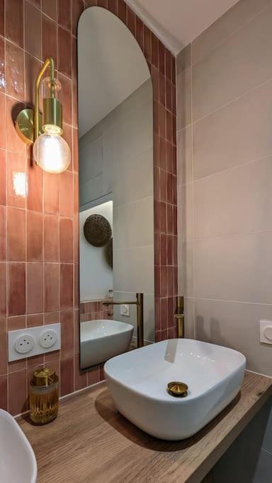 Meraki - Luxe & Voyage - Jacuzzi & Cinema Appartement Saint-Etienne (Loire)