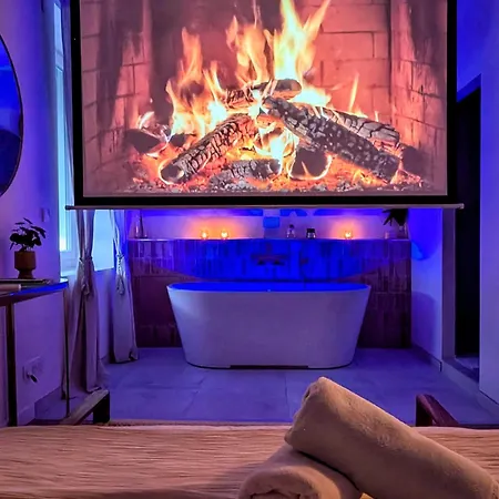 Suite Meraki - Luxe & Voyage - Jacuzzi & Cinema Saint-Etienne  Exterior photo