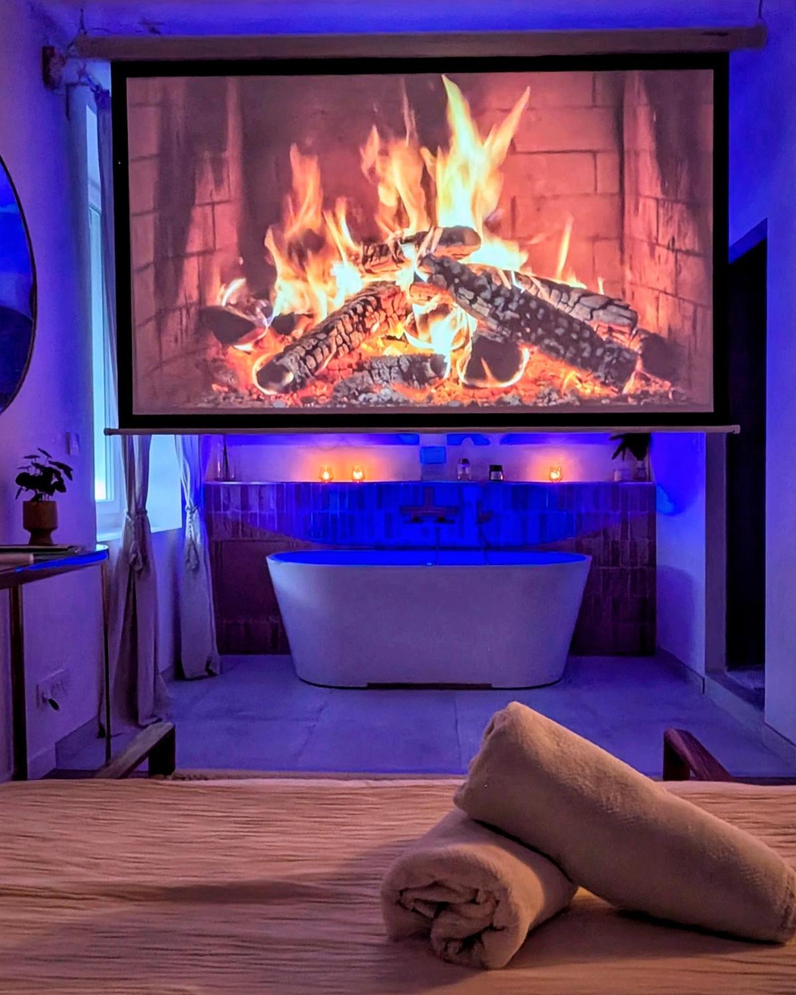 Meraki - Luxe & Voyage - Jacuzzi & Cinema Apartment Saint-Etienne (Loire)